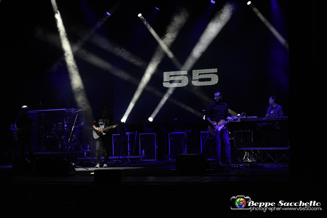 VBS_4158 - Concerto Edoardo Bennato - Peter Pan Rock 'n' Roll Tour.jpg